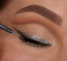 Cargar imagen en el visor de la galería, GLITTER MASCARA & LINER - CRUSHED DIAMONDS