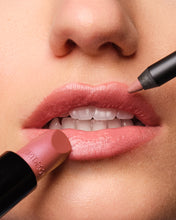 Cargar imagen en el visor de la galería, Perfect Color Lipstick 844 - Classic Style