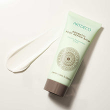 Cargar imagen en el visor de la galería, AROMATIC FOOT REPAIR BALM