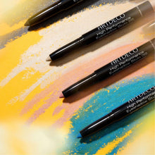 Cargar imagen en el visor de la galería, High Performance Eyeshadow Stylo 26 - At The Pier