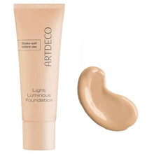 Cargar imagen en el visor de la galería, LIGHT LUMINOUS FOUNDATION