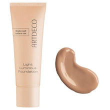 Cargar imagen en el visor de la galería, LIGHT LUMINOUS FOUNDATION