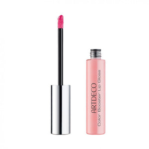 Color Booster Lip Gloss realza el color natural de tus labios. Su fórmula detecta el pH de la piel y aviva de manera natural el tono con una delicada pigmentación. El color final es individual para cada labio, puede oscilar entre un suave rosa y un rosa radiante. Gracias a su efecto hidratante, nutre los labios y les aporta una apariencia más voluminosa.